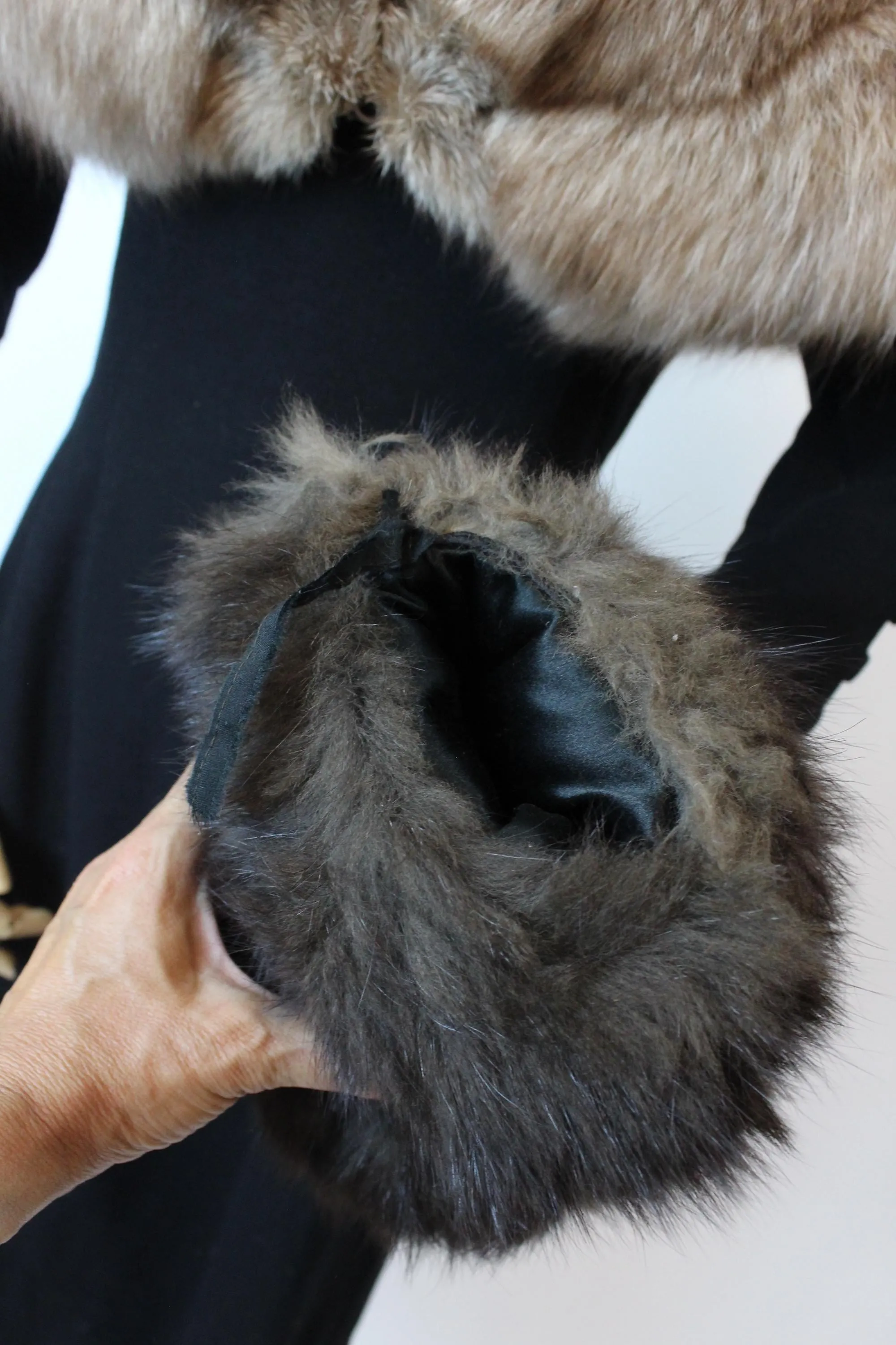 1930s FUR MUFF two in one handbag purse | new fall winter