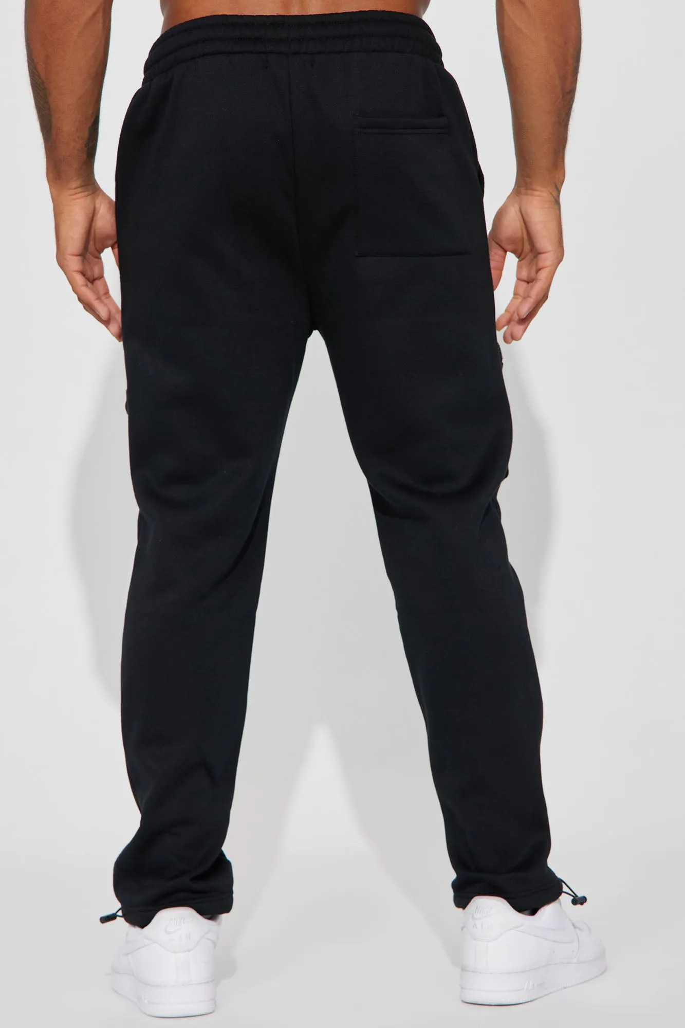 Another Day Cargo Sweatpants - Black