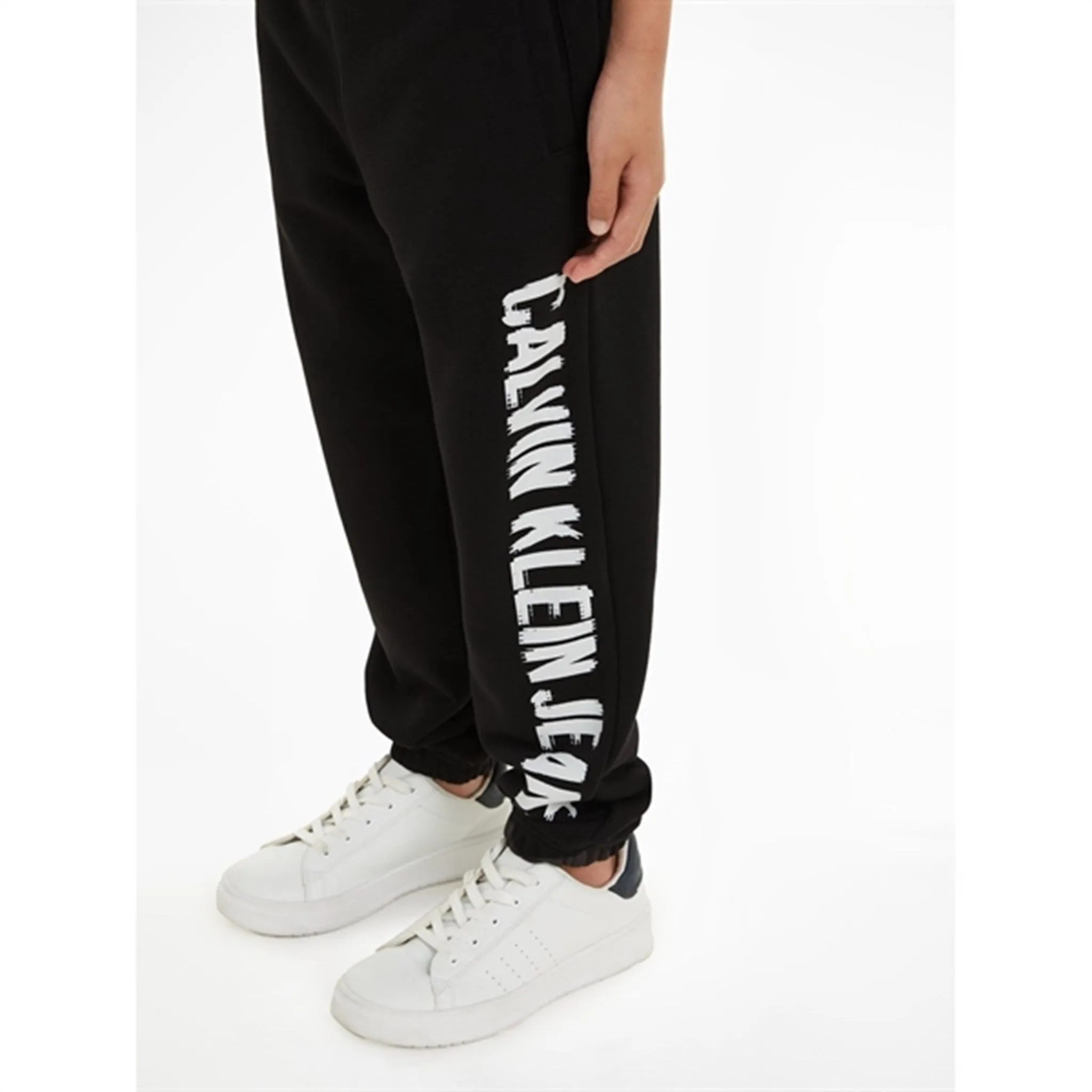 Calvin Klein Pixel Logo Relaxed Sweatpants Ck Black