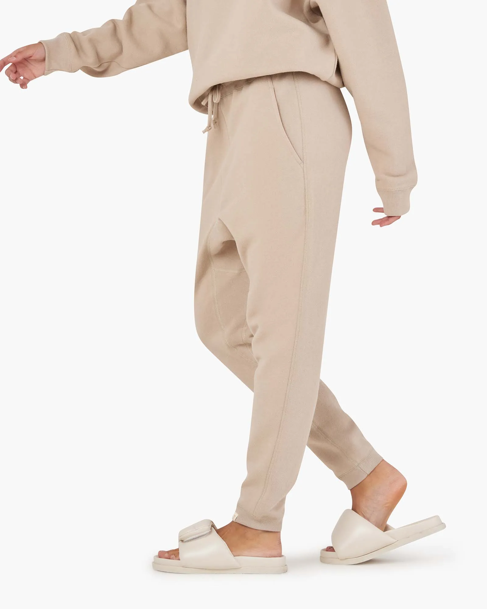 Core Fleece Jogger - Sand