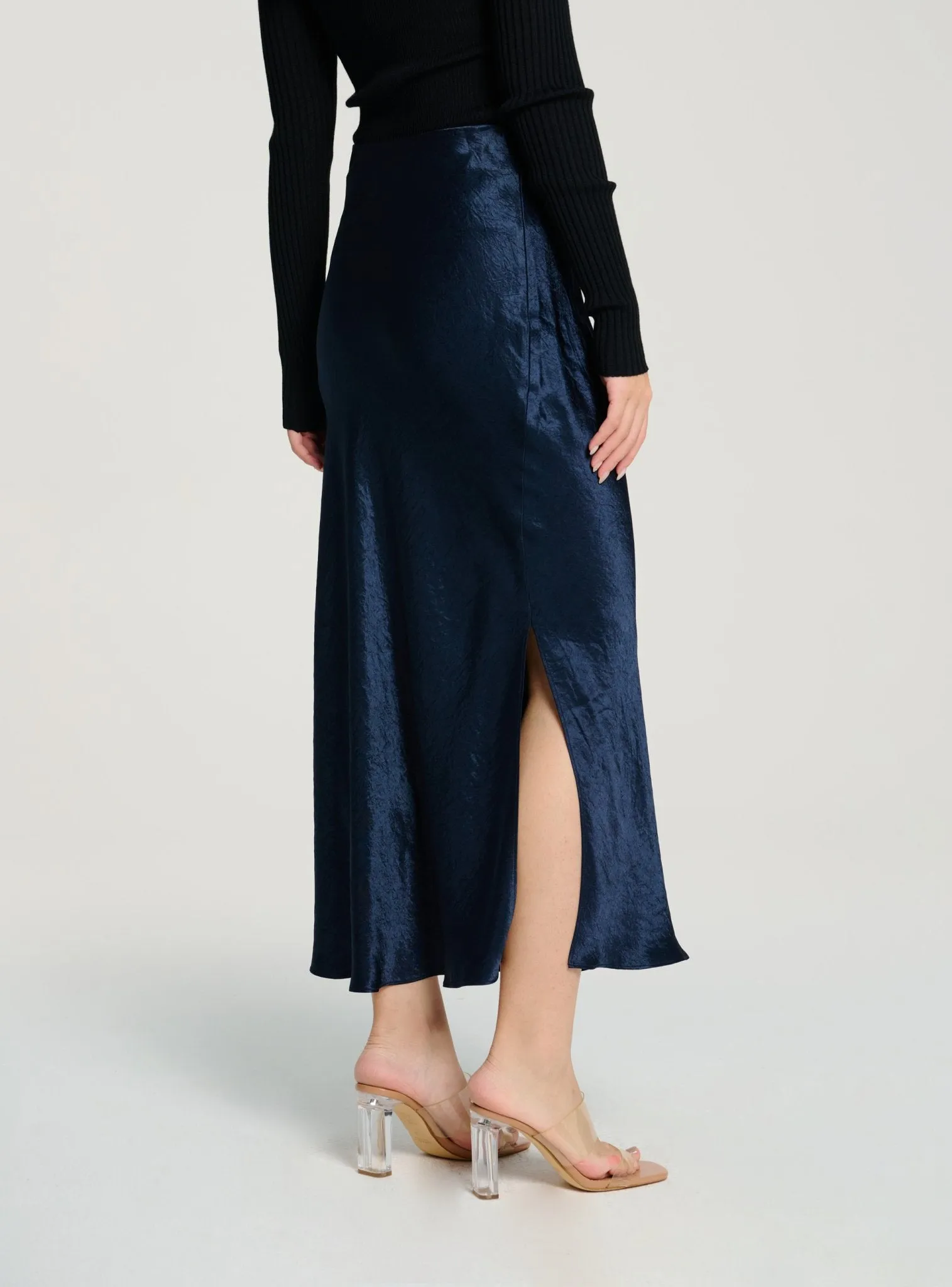 CYNTHIA naia midi skirt (Navy)