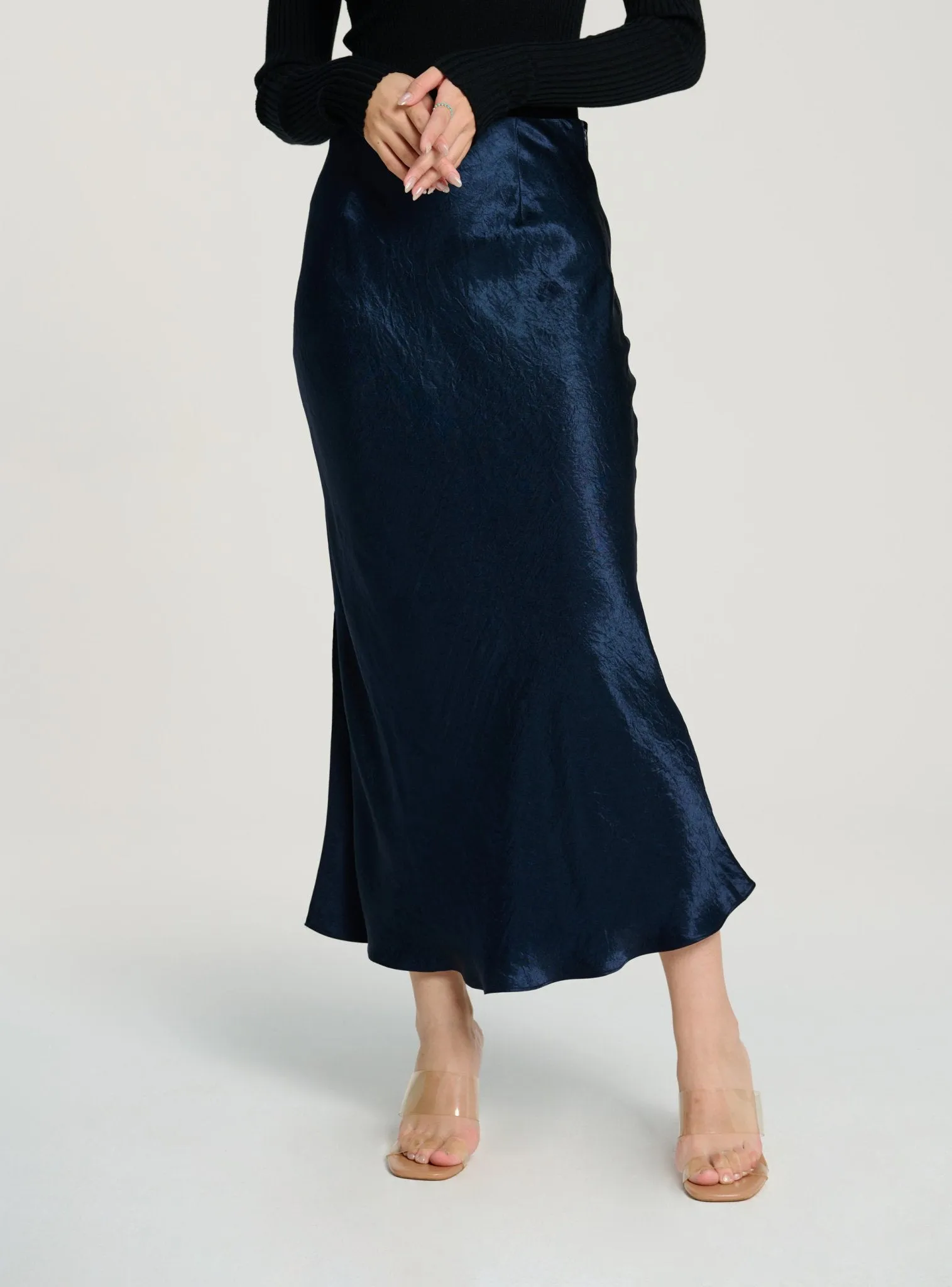 CYNTHIA naia midi skirt (Navy)