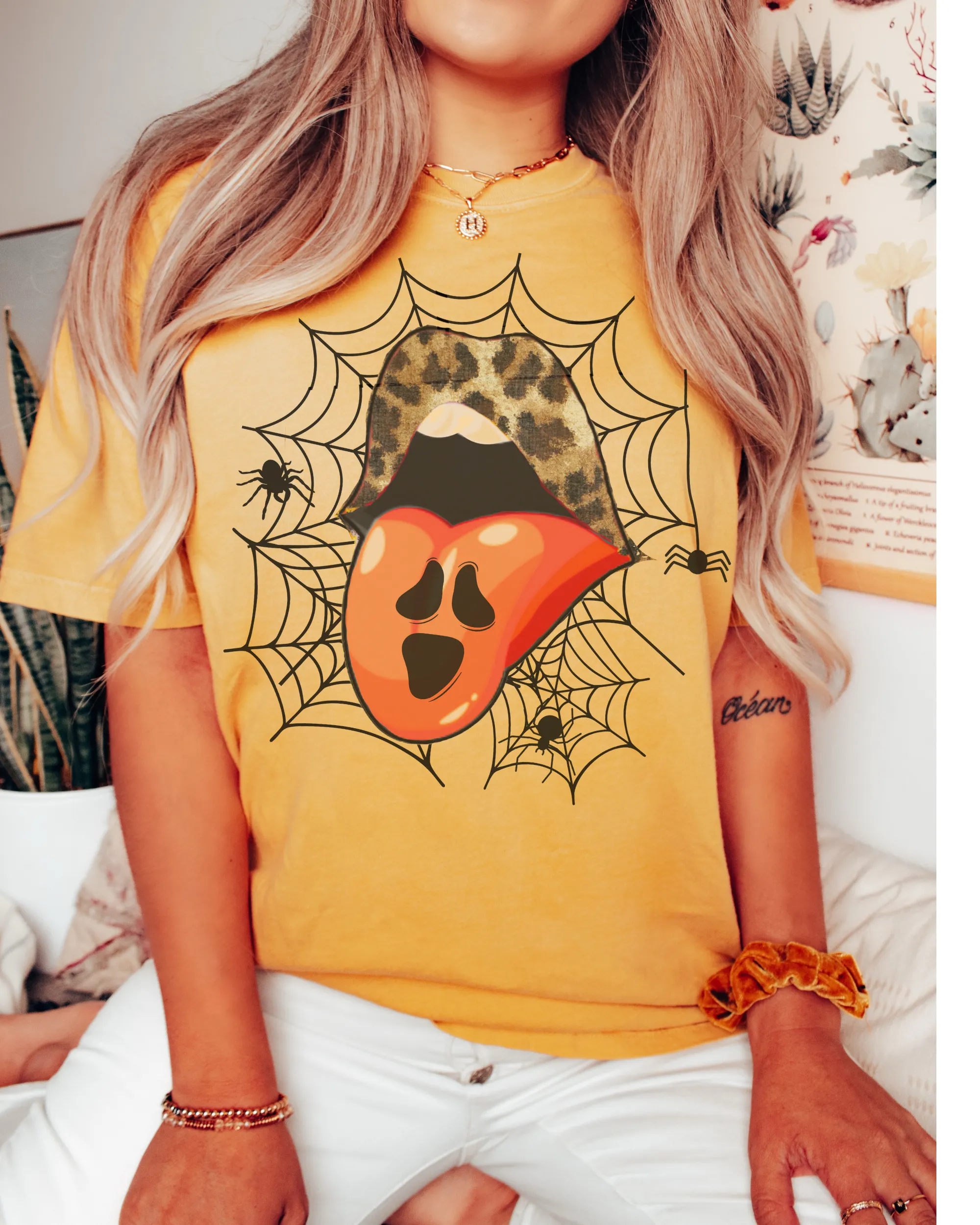 Halloween Comfort Colors® T-Shirt, Women's Halloween Design, Leopard Print Lips T-Shirt