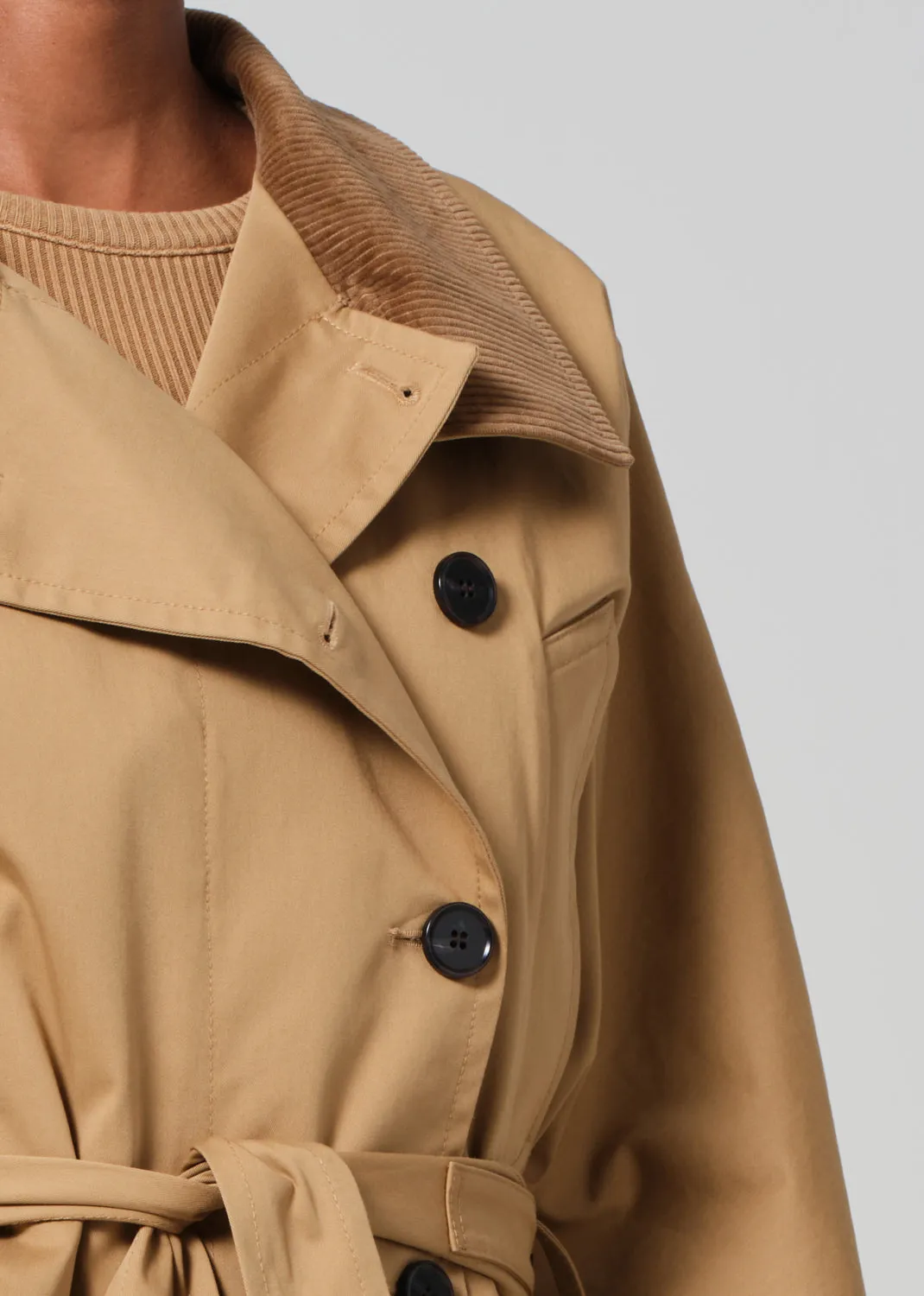 Kiernen Cropped Barn Jacket in British Tan