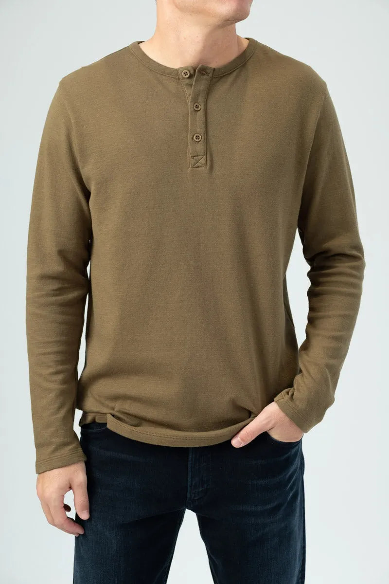 Long Sleeve Henley Shirt in Caper