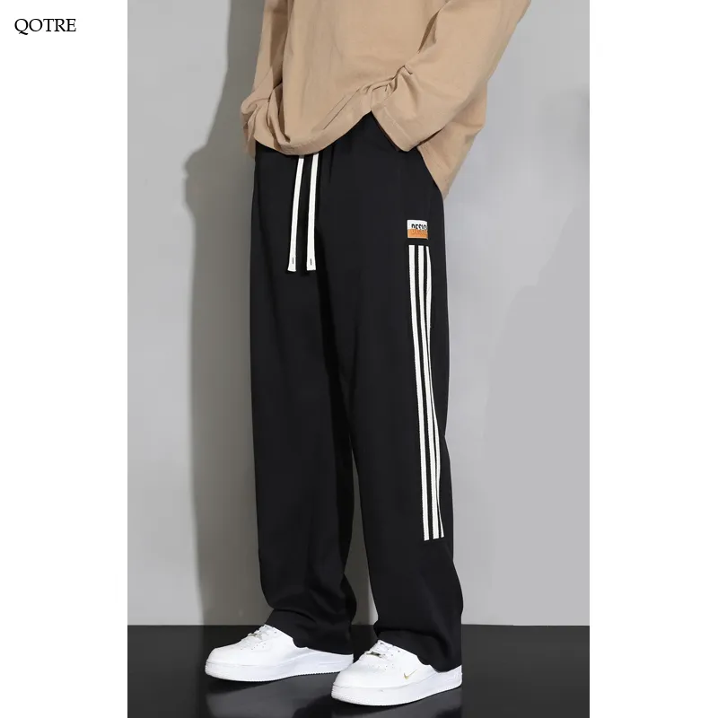 Loose Fit Classic Straight Leg Slimming Sweatpant