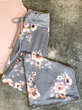 Magnolia Print Lounge Pants