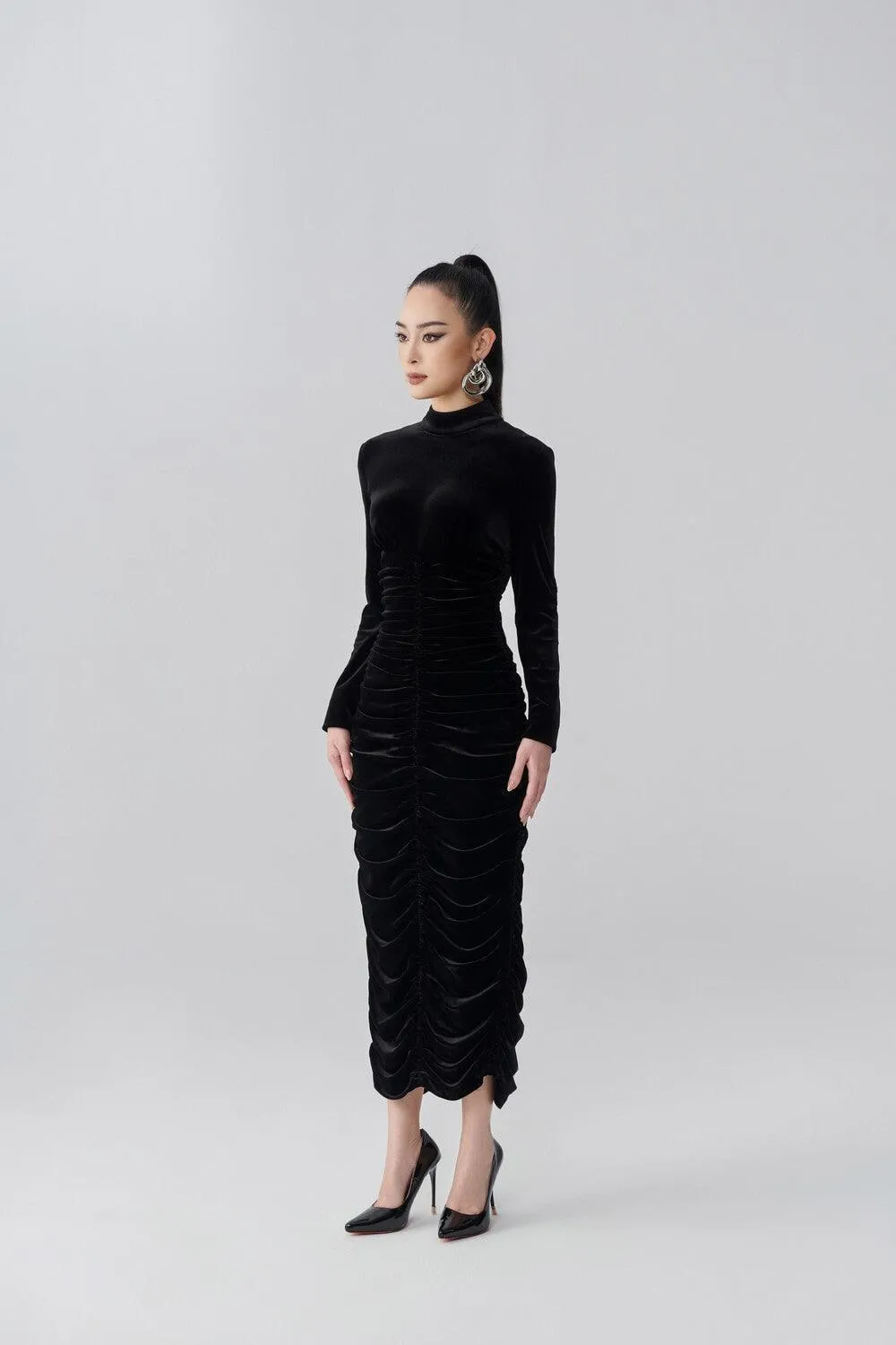 Nisha Gathered Long Sleeved Velvet Midi Dress