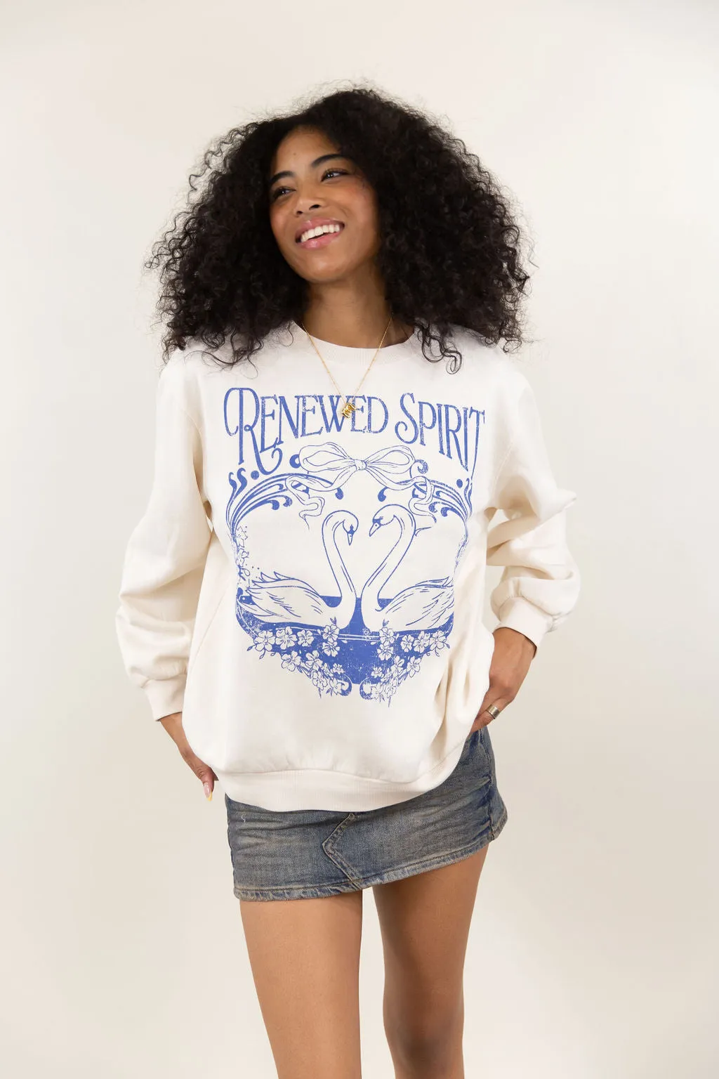 Oversized Crew Graphic Sweatshirt