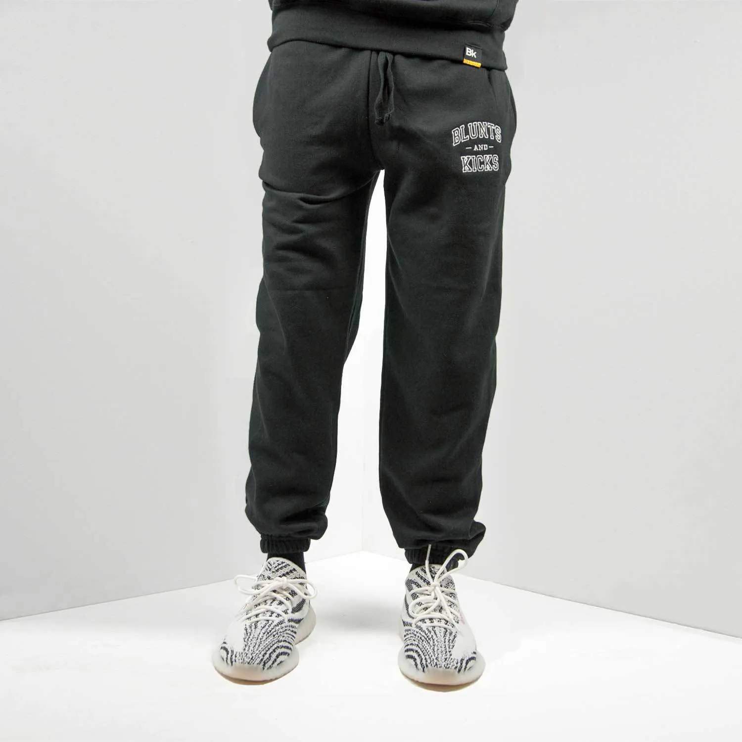 "Collegiate" Crewneck   Sweatpants Combo - Black