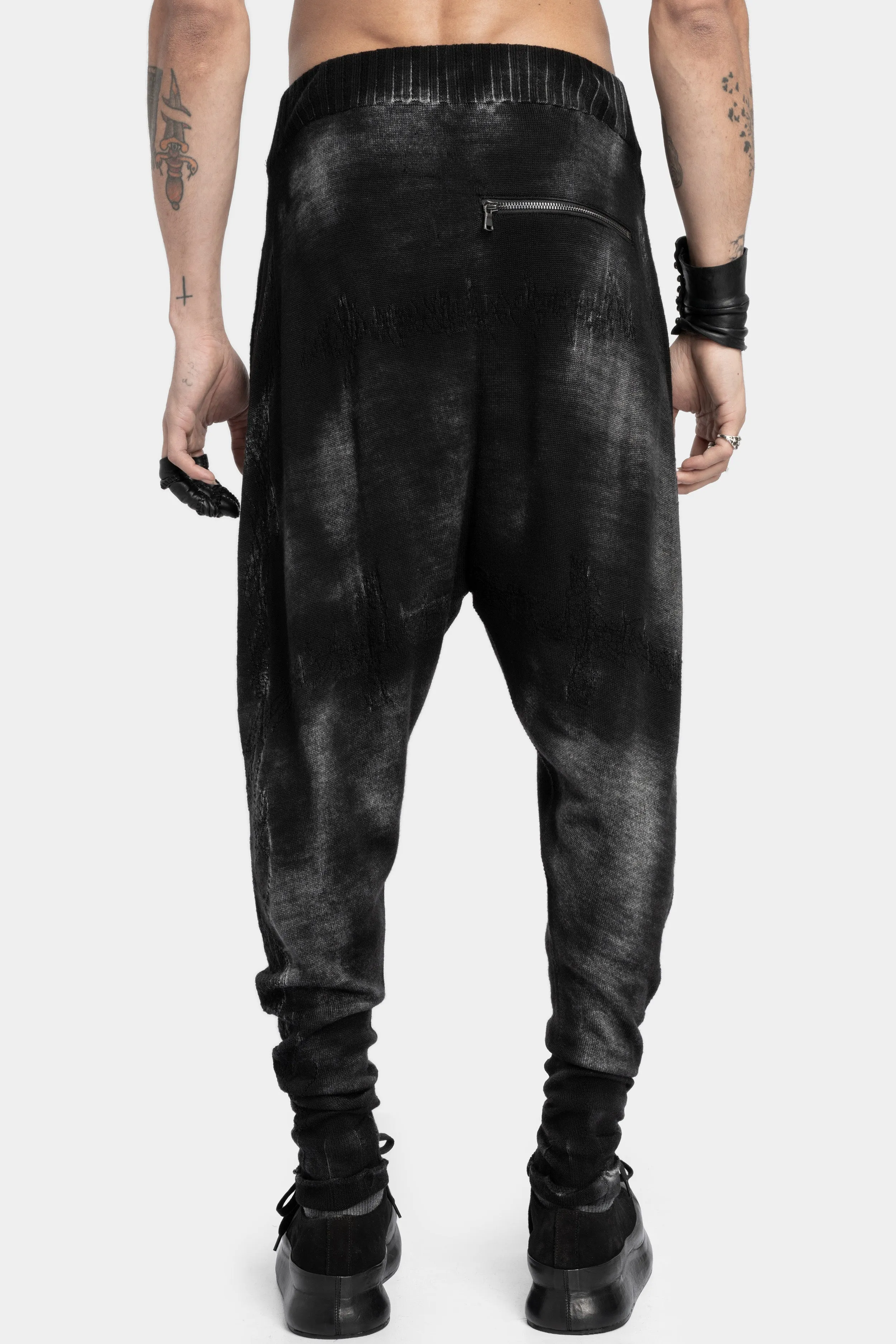 Relaxed drop crotch knit pants, Black spray