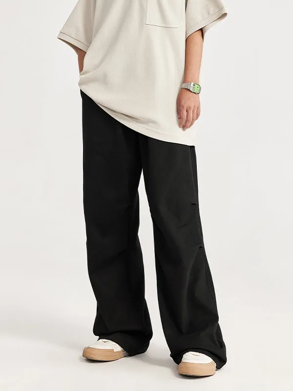 Side Pleated Sweatpants in Black Color