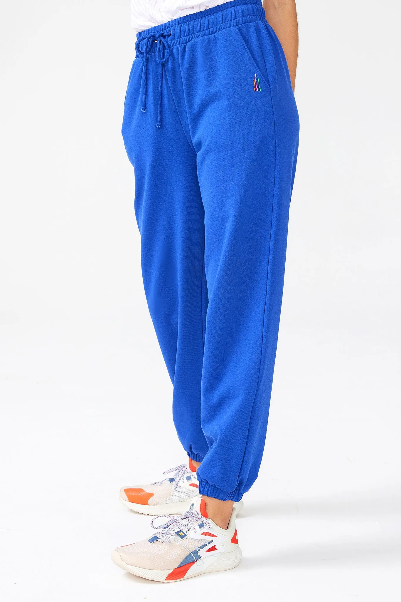 Sweatpants in Electric Blue