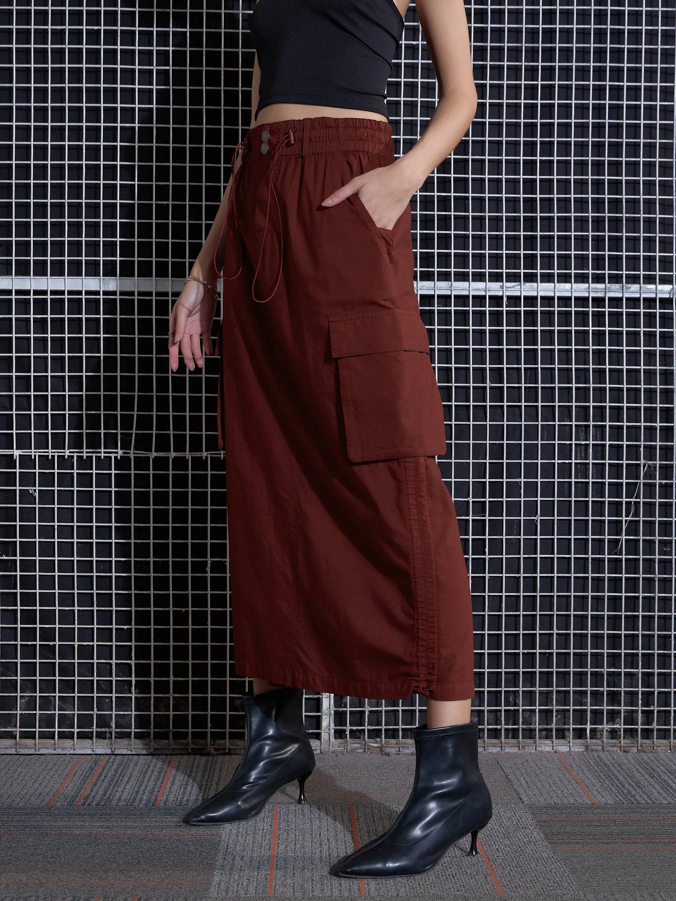 Women Rust Poplin Box Pocket Detail Midi Skirt